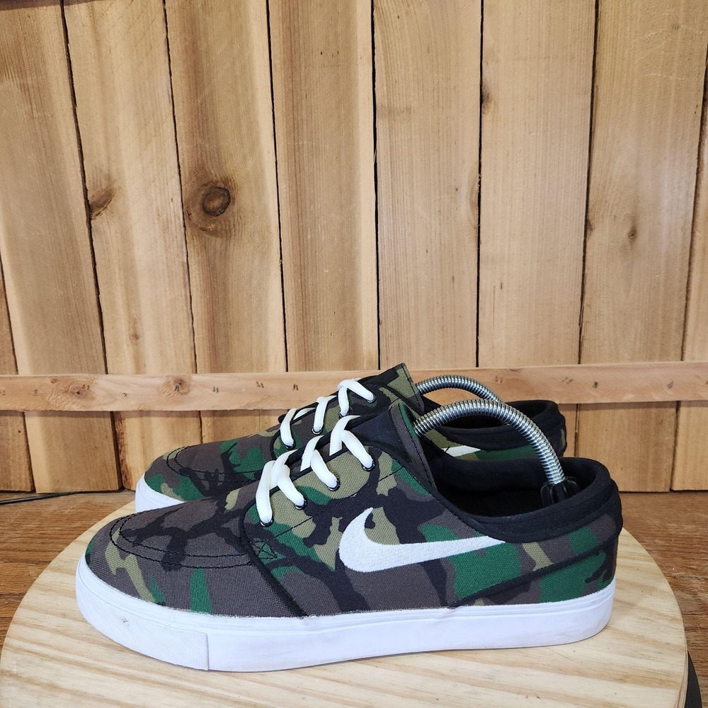Nike SB Zoom Stefan Janoski Shoes Mens 10 Green Camo Canvas 615957-901